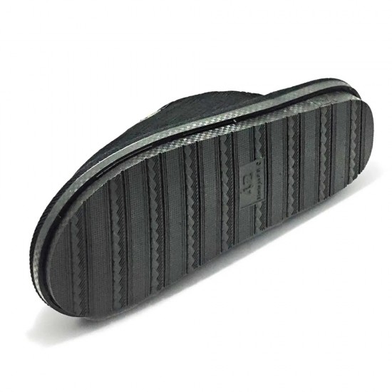 53028-Black